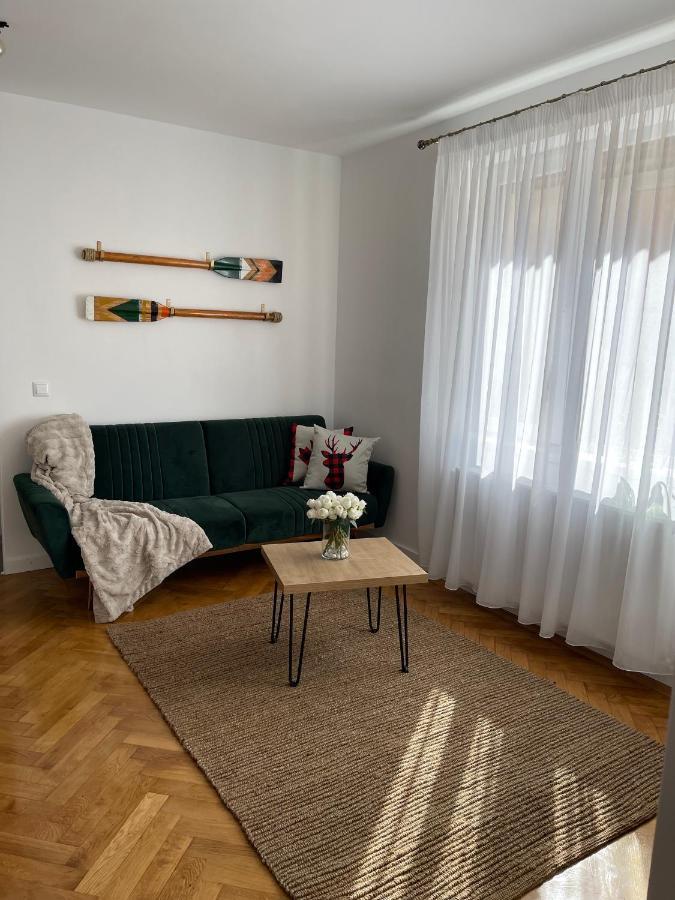 Maple Lodge Braşov Eksteriør bilde