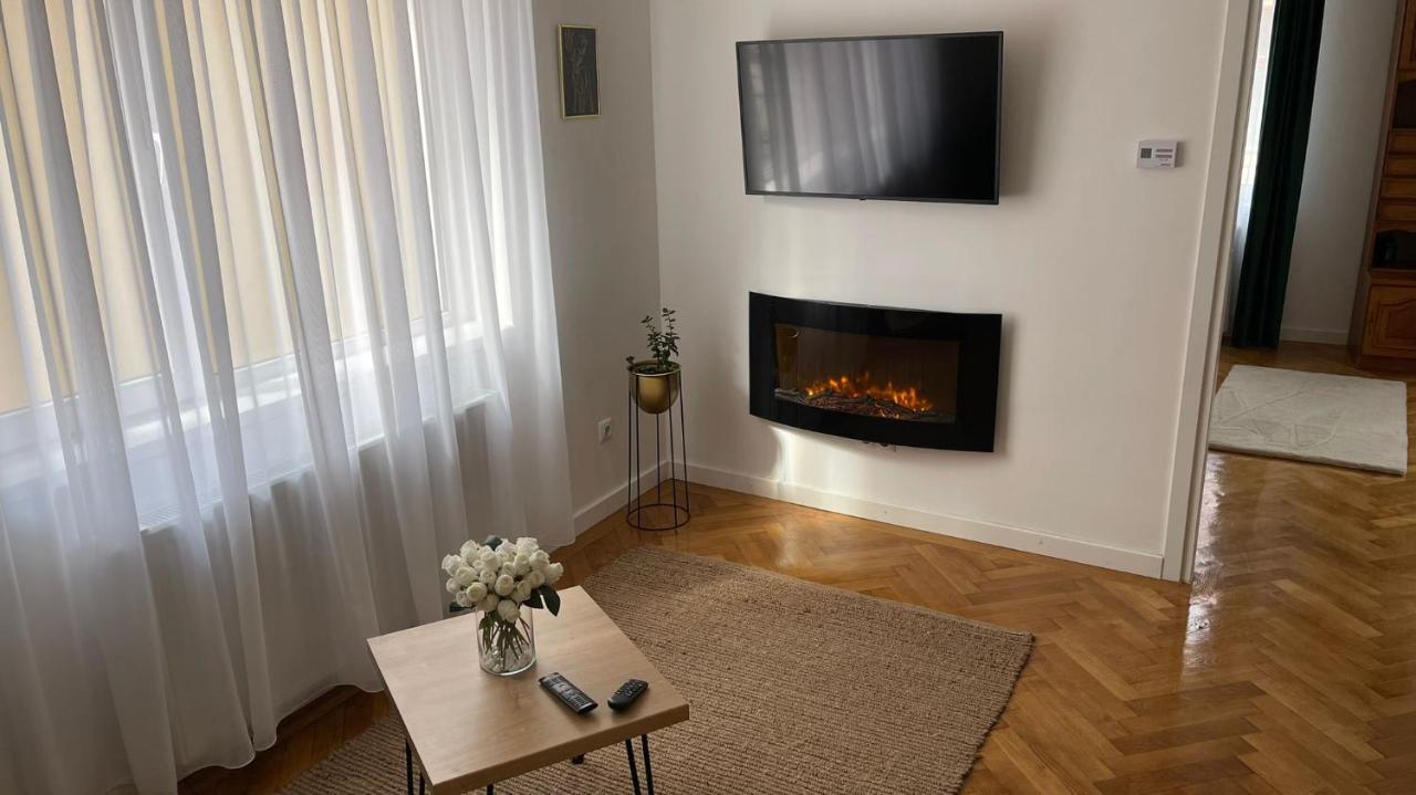 Maple Lodge Braşov Eksteriør bilde